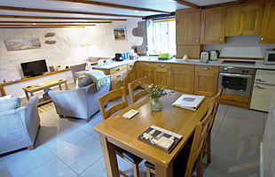 Thyme Cottage kitchen